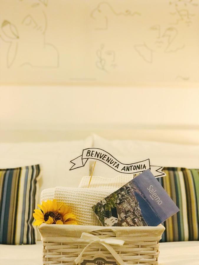 Design & History Suite ซาแลร์โน ภายนอก รูปภาพ